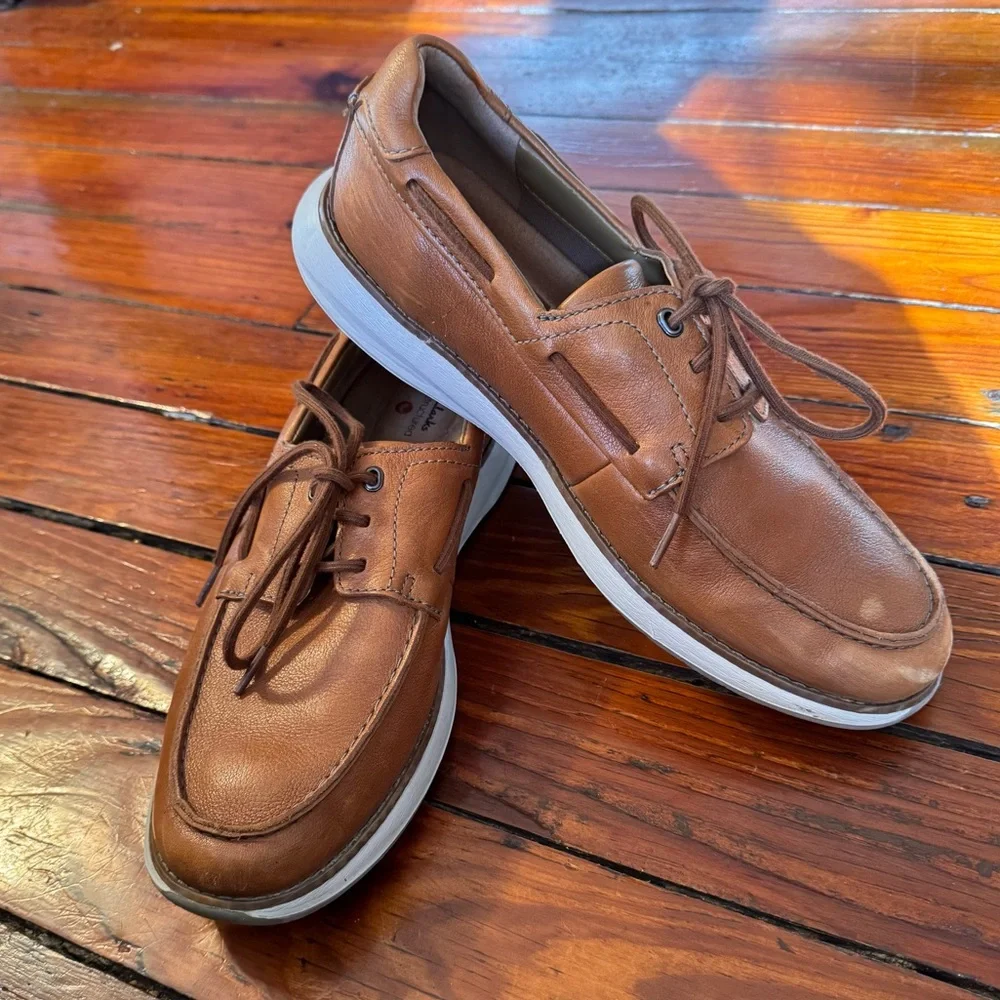 Clarks Mens Un Pilot Lace Up Tan Leather Shoes Very Gently Used Size 9.5